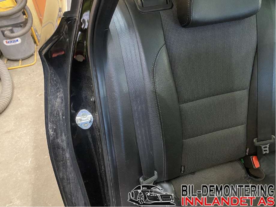 Sikkerhetsbelte bak høyre til Hyundai i30, 2012-2017 (Type II)  (HYUNDAI|89820A 6010RY)