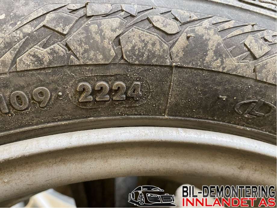 Felgsett aluminium til Hyundai i30 2012-2017 (Type II)  (HYUNDAI|5JX16 ET 50;6|205/55R16|)