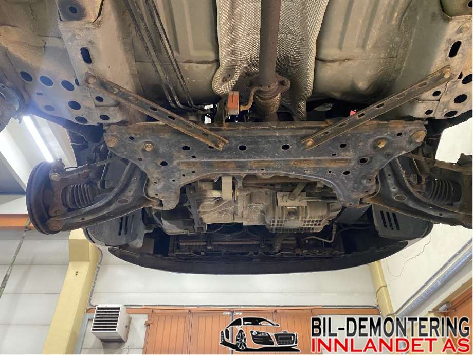 Travers foran hoved til Ford Fiesta 2008-2012 (Type VI, Fase 1)  (FORD|1758710|)