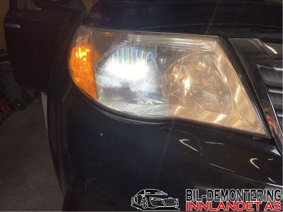 Frontlykt høyre halogen til Subaru Forester 2008-2013 (Type III)  (SUBARU|84001SC120|)