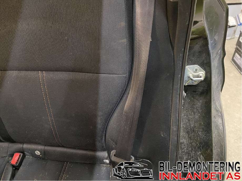 Sikkerhetsbelte bak venstre til Subaru Forester, 2008-2013 (Type III)  (SUBARU|64660SC011AR)