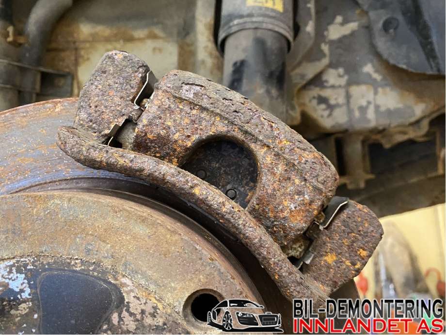 Bremsecaliper venstre bak til Chevrolet Captiva, 2006-2010 (Fase 1)  (CHEVROLET (KR)|96626050)