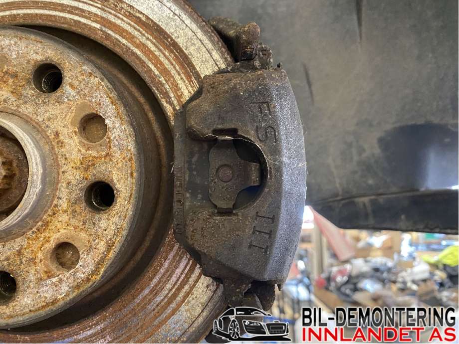 Bremsecaliper høyre foran til Škoda Yeti, 2009-2013 (Fase 1)  (SKODA|1K0 615 124 D)