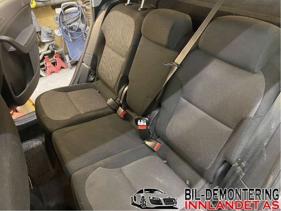 Sete bak til Škoda Yeti, 2009-2013 (Fase 1)  (SKODA|5J7 885 142 A)