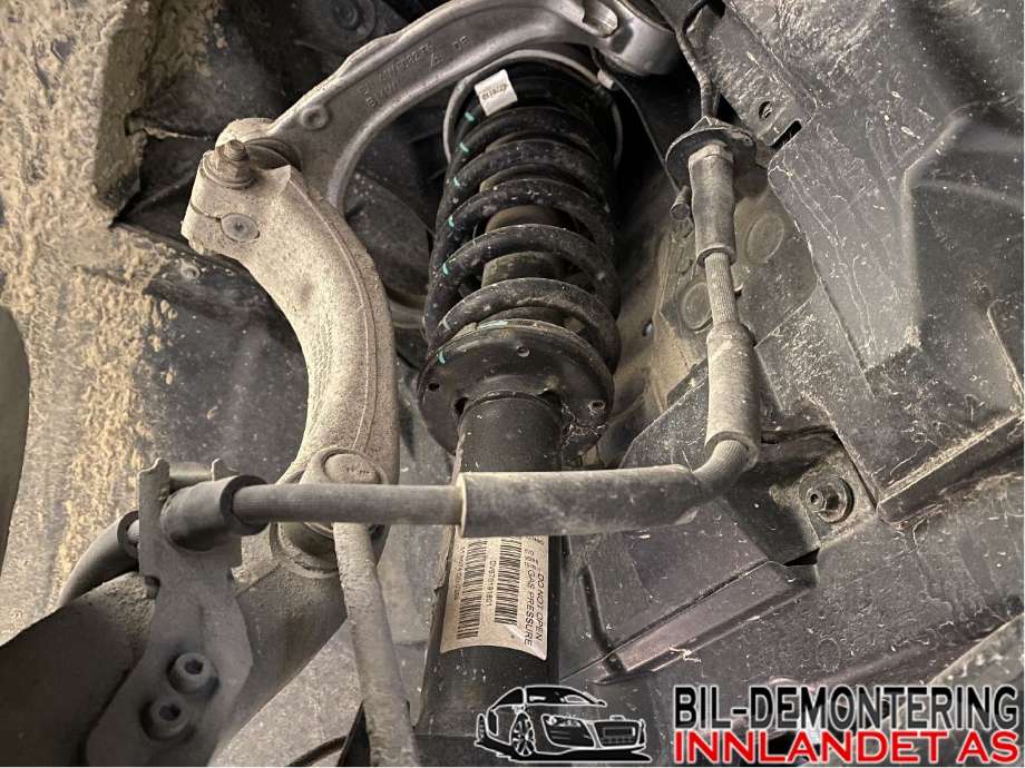 Fjærbein høyre foran til BMW X5 2007-2013 (E70) (E70) (31 32 6 781 918|)
