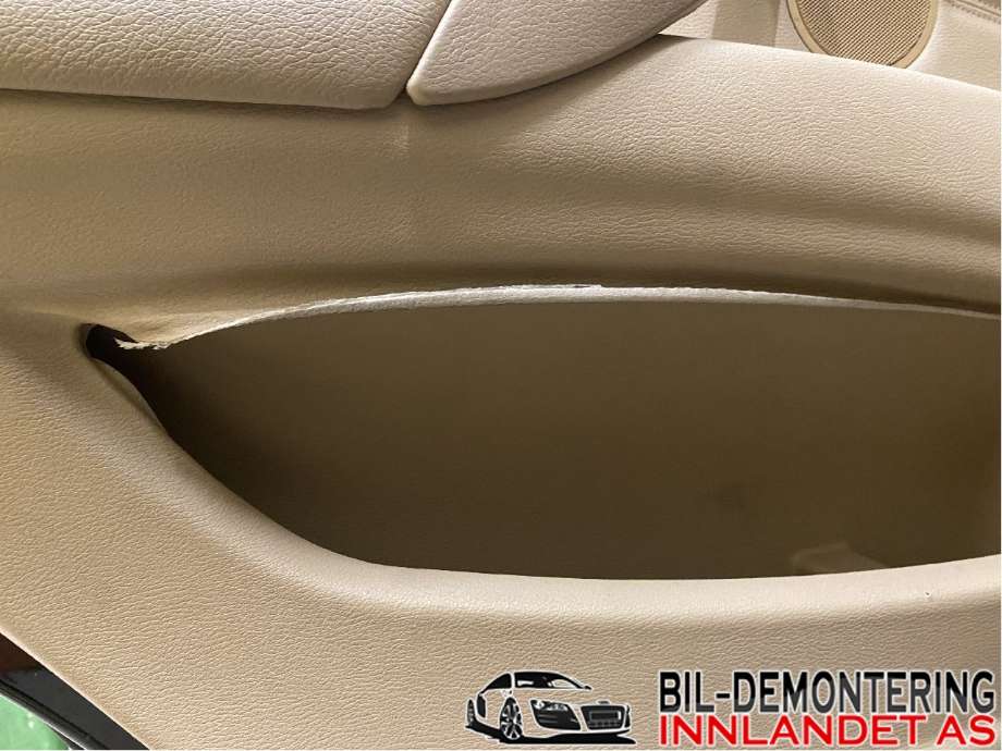 Dørtrekk venstre til BMW X5 2007-2013 (E70) (E70) (51 42 7 244 493|)