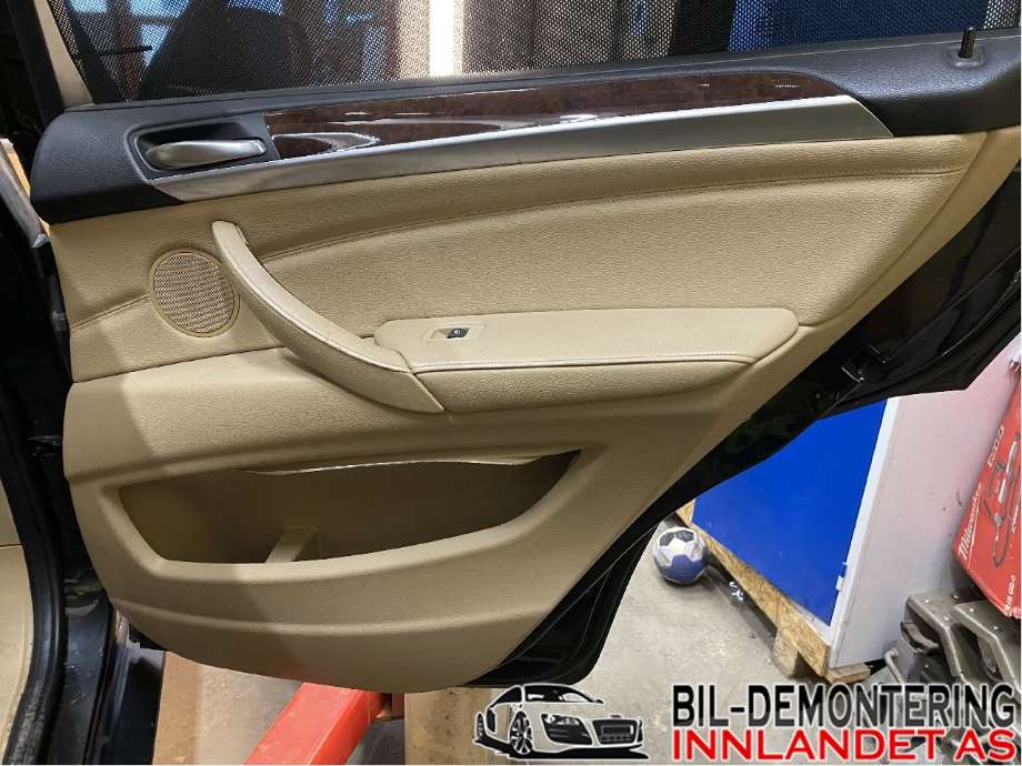 Dørtrekk høyre til BMW X5 2007-2013 (E70) (E70) (51 42 7 244 494|)