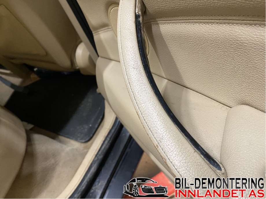 Dørtrekk høyre til BMW X5 2007-2013 (E70) (E70) (51 42 7 244 494|)