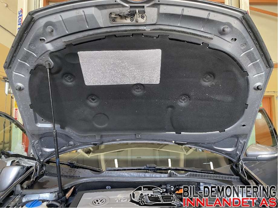 Panser til VW Golf VI 2008-2012  (VOLKSWAGEN|5K0 823 031 G|)