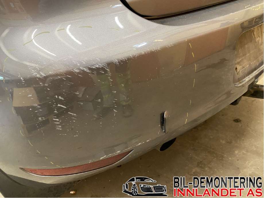 Støtfanger bak til VW Golf VI 2008-2012  (VOLKSWAGEN|5K6 807 421|)