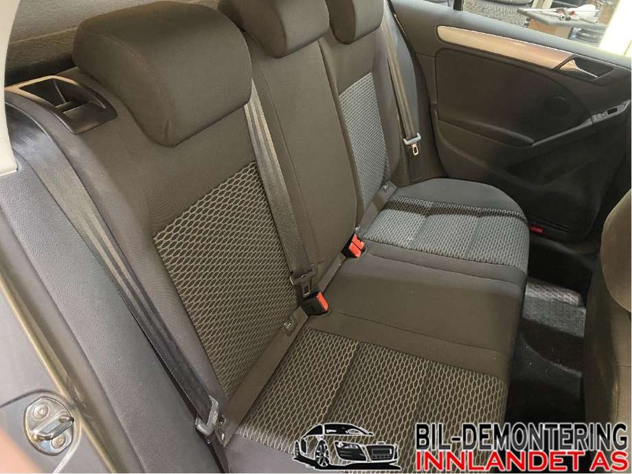 Sete bak til VW Golf VI 2008-2012  (VOLKSWAGEN|)