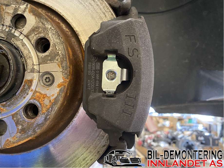 Bremsecaliper høyre foran til VW Golf VI 2008-2012 (VOLKSWAGEN|1K0 615 124 D|)