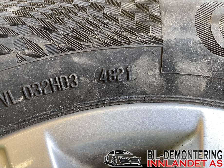 Felgsett aluminium til VW Golf VI 2008-2012 (VOLKSWAGEN|5JX15H2 ET 50;6|195/65R15|)