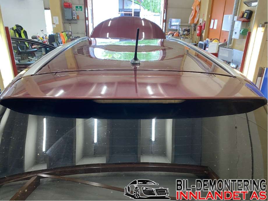Spoiler bakluke til Toyota Avensis, 2009-2015 (Type III, Fase 1)  (TOYOTA|)