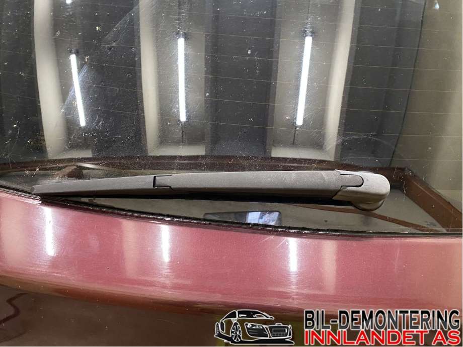 Viskermotor bakrute til Toyota Avensis, 2009-2015 (Type III, Fase 1)  (TOYOTA|8513005060)