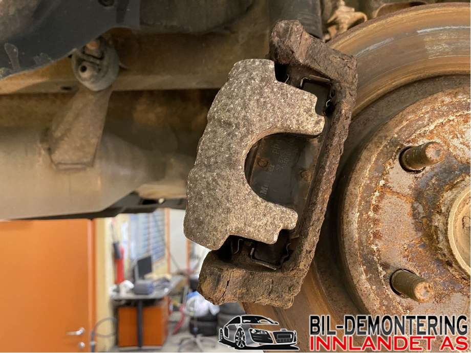 Bremsecaliper høyre bak til Toyota Avensis, 2009-2015 (Type III, Fase 1)  (TOYOTA|4783005030)