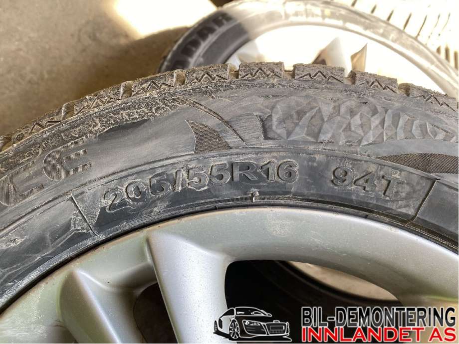 Felgsett aluminium til Toyota Avensis 2009-2015 (Type III, Fase 1)  (TOYOTA|5JX16 ET39;6|205/55R16|)