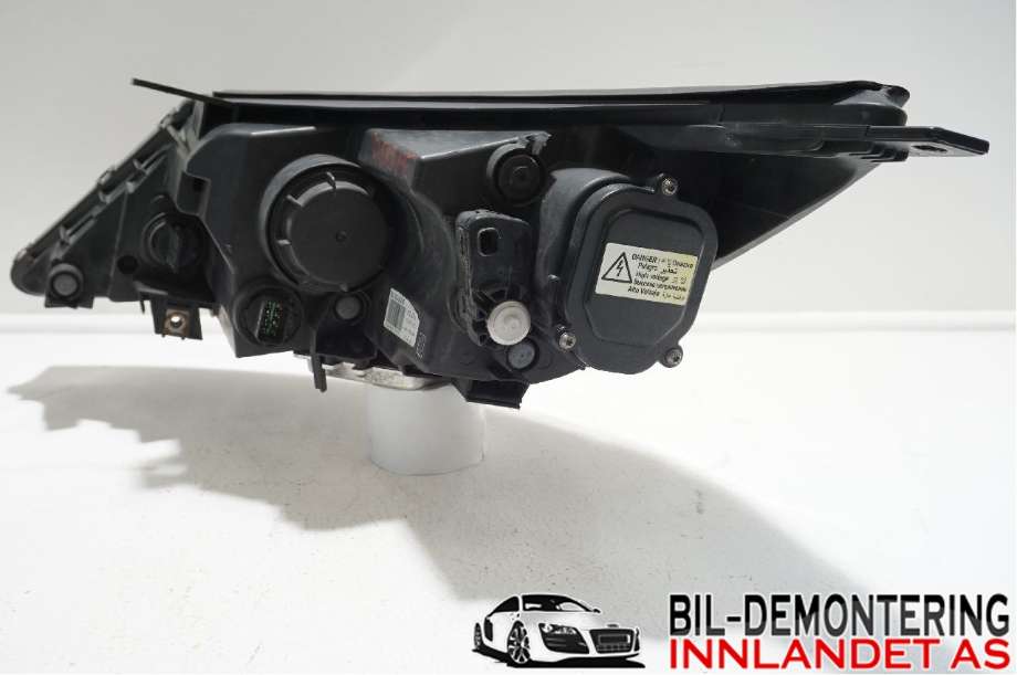 Frontlykt høyre halogen til Kia Sportage 2010-2016 (Type III)  (Kia Sportage,sl,sls|92102 3U290|)