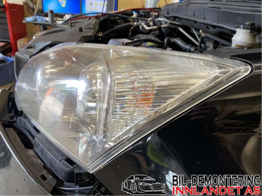 Frontlykt venstre halogen til Honda CR-V 2007-2012 (Type III)  (HONDA|33151SWWG01|)