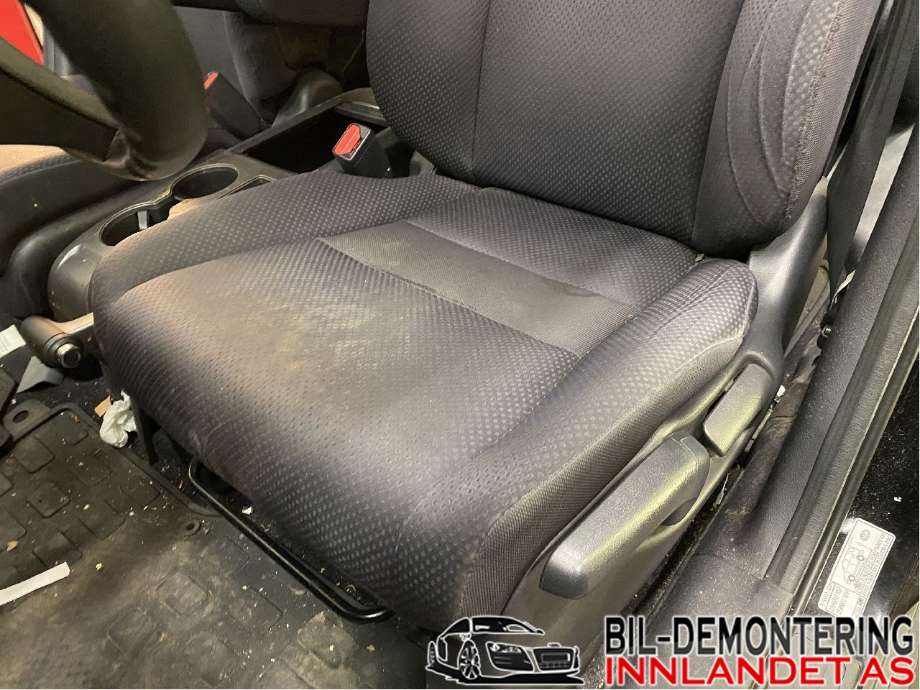 Sete foran venstre til Honda CR-V 2007-2012 (Type III)  (HONDA|81526SWWE02|)