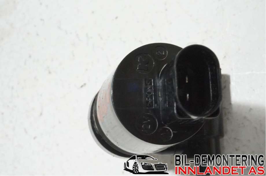 Spylerpumpe foran til Mini One/Cooper 2007-2014 (R55-57) (R55-57) (MINI|67 12 8 377 987|)