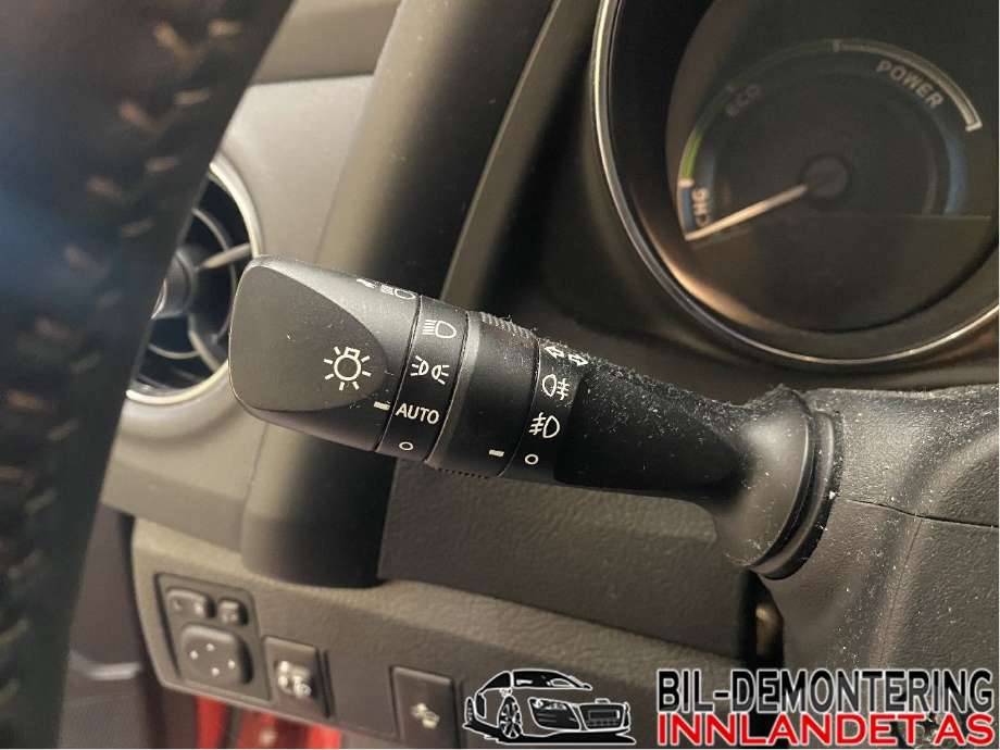 Bryter combi til Toyota Auris 2015-2019 (Type II, Fase 2) (TOYOTA|8414002720|8465202540|)