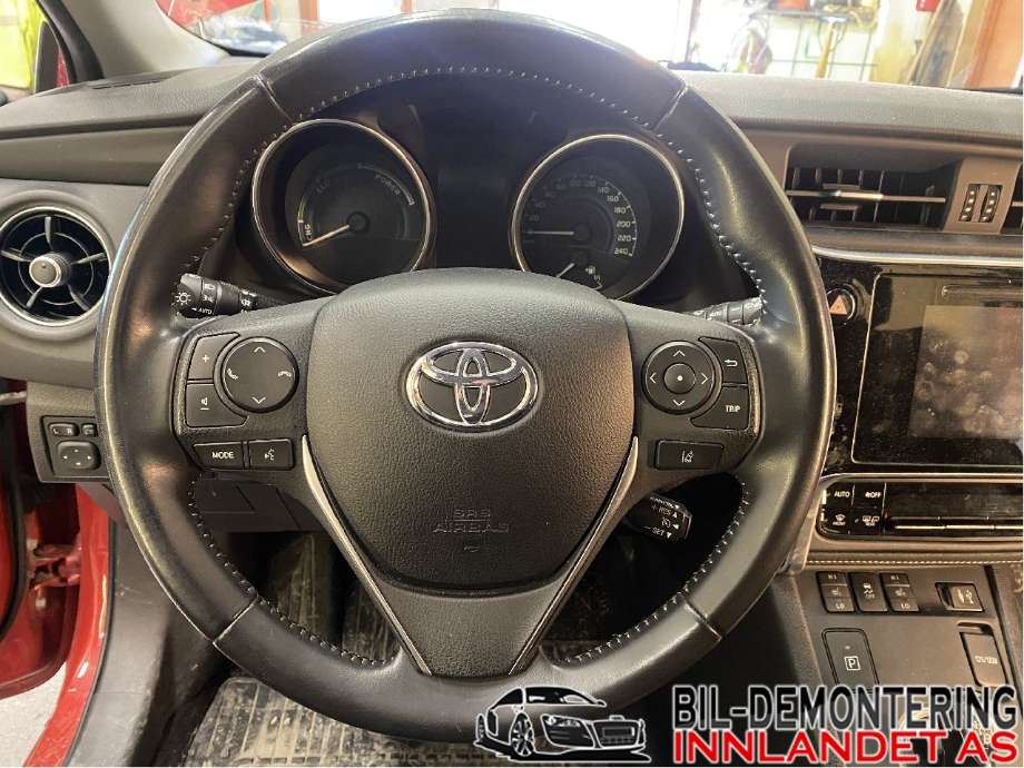 Airbag slepering til Toyota Auris, 2015-2019 (Type II, Fase 2)  (TOYOTA|8430802040)