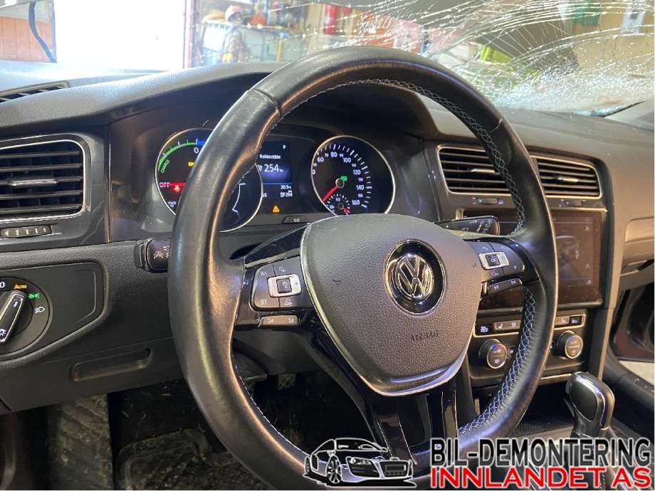 Ratt til VW e-Golf 2017-2020 (Fase 2) (VOLKSWAGEN|5G0 419 091 GB|)