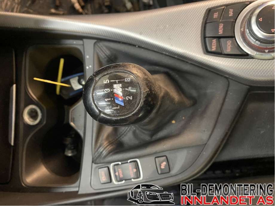 Girstang manuell til BMW 1-Serie 2011-2015 (Fase 1) (F20/F21) (F20/F21) (BMW 125i mk1|25 11 7 596 025|25 11 2 284 545|)