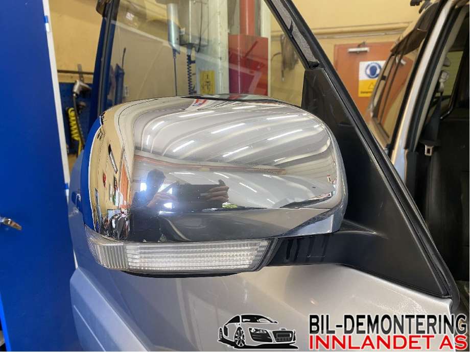 Speil høyre til Mitsubishi Pajero, 2016-2019 (Type IV, Fase 2)  (MITSUBISHI|7632C686)