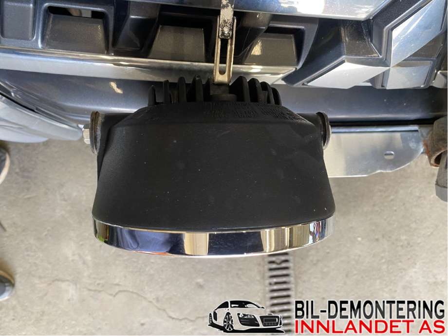 Frontlykter til Mitsubishi Pajero 2016-2019 (Type IV, Fase 2) (MITSUBISHI||SIRIUS LED)