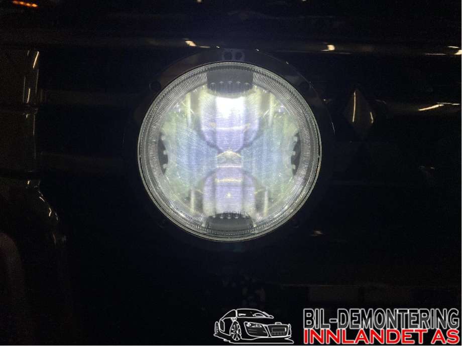 Frontlykter til Mitsubishi Pajero 2016-2019 (Type IV, Fase 2) (MITSUBISHI||SIRIUS LED)