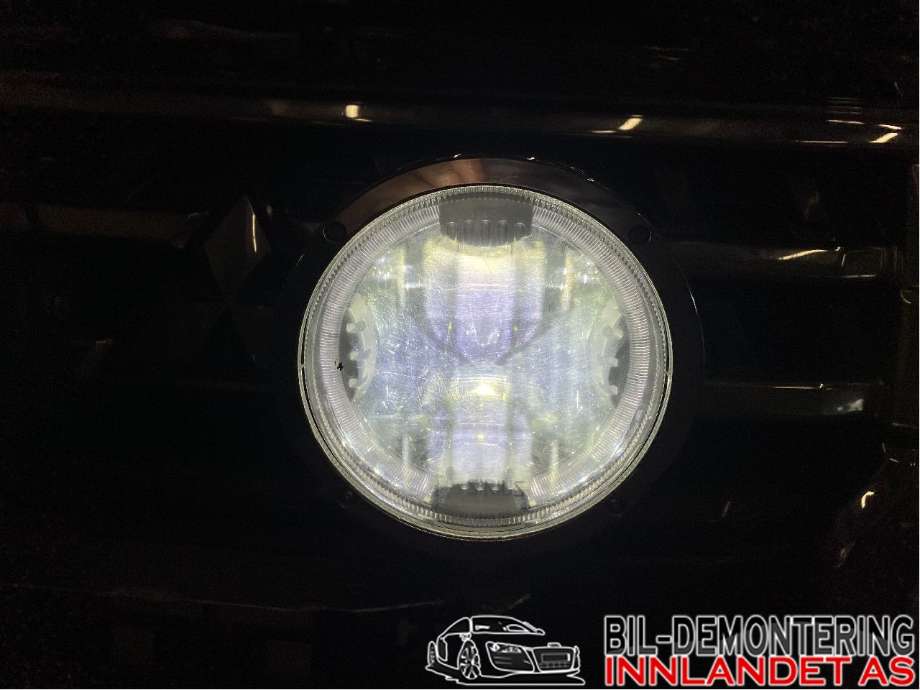 Frontlykter til Mitsubishi Pajero 2016-2019 (Type IV, Fase 2) (MITSUBISHI||SIRIUS LED)