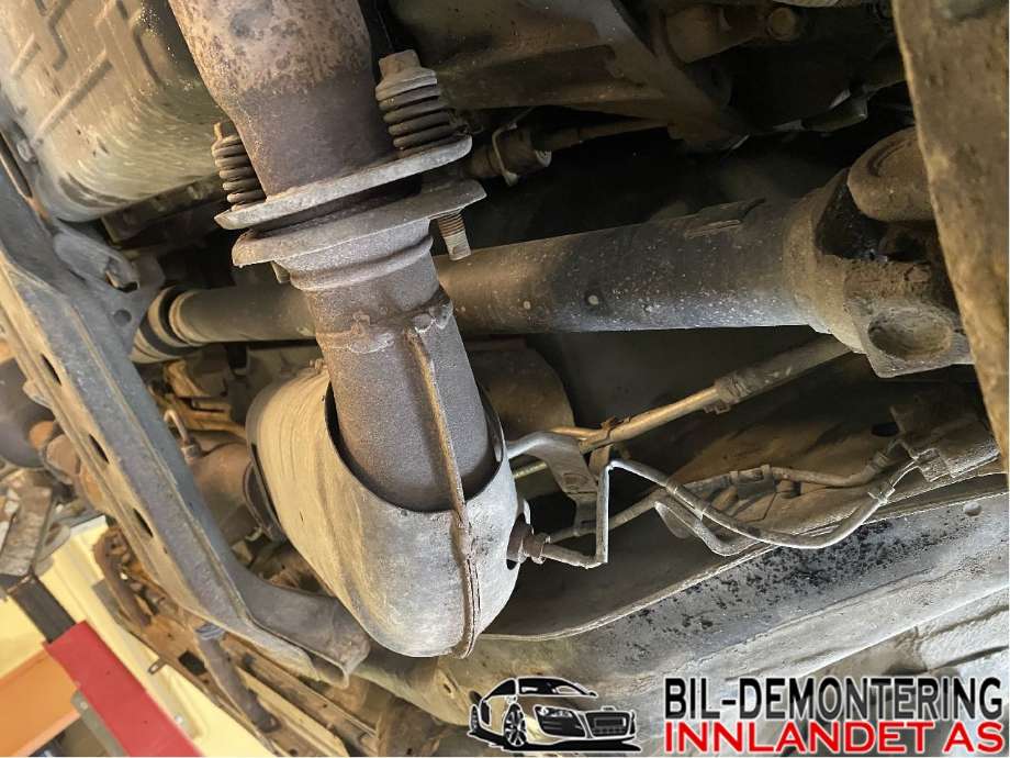 Mellomaksel fremre til Mitsubishi Pajero 2016-2019 (Type IV, Fase 2)  (MITSUBISHI|3401A296|)