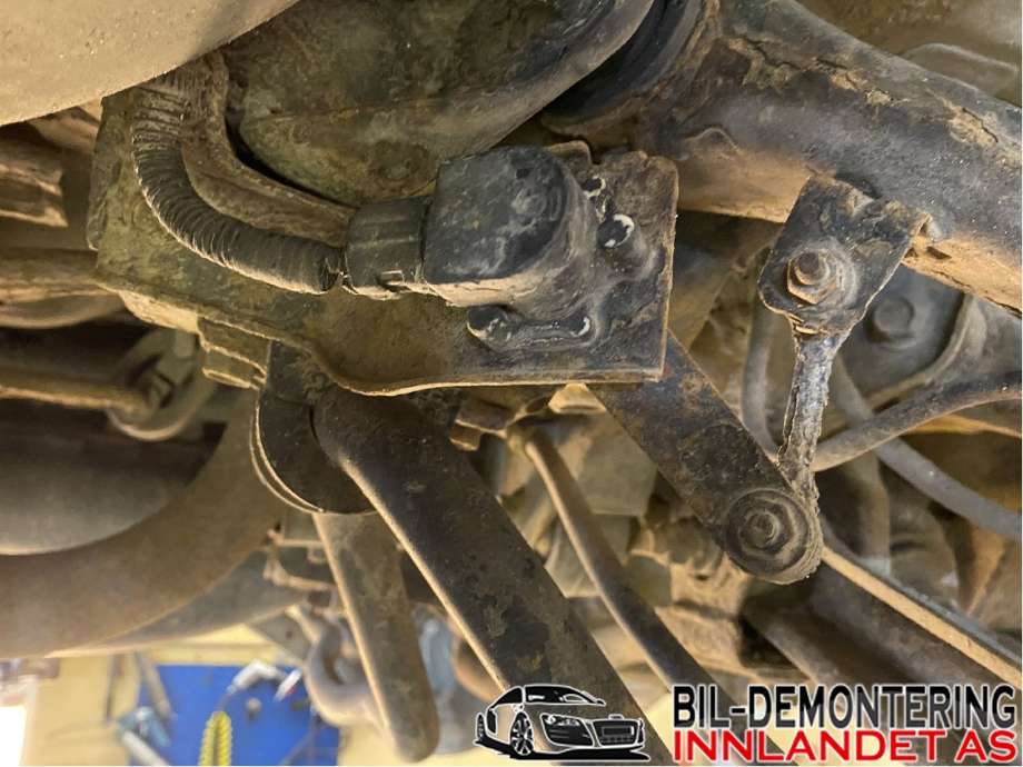 Sensor nivå til Mitsubishi Pajero, 2016-2019 (Type IV, Fase 2)  (MITSUBISHI|8651A065)