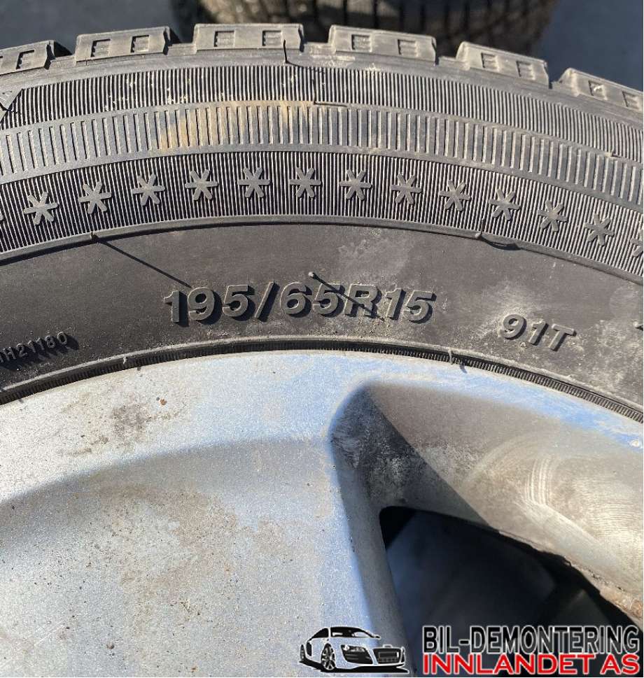 Felgsett aluminium til Ford Focus 2004-2007 (Type II, Fase 1) (FORD||195/65R15|ICE BALZER)