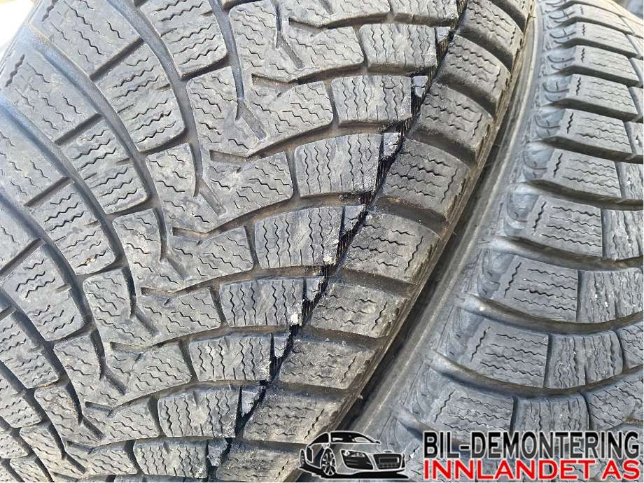 Felgsett aluminium til Ford C-Max 2007-2010 (Type I, Fase 2) (FORD||205/55R16)