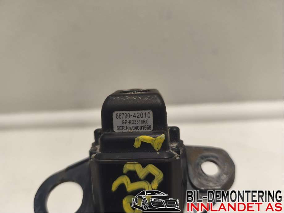 Kamera til Toyota RAV4 2009-2013 (Type III, Fase 2)  (TOYOTA|8679042010||86790-42010)