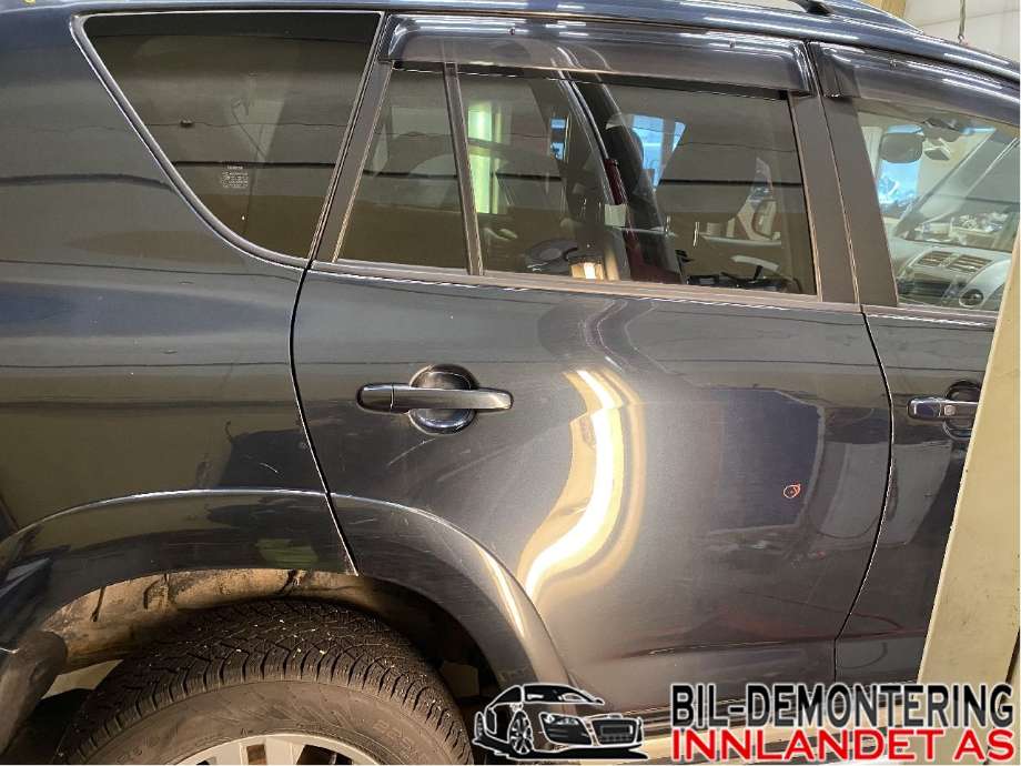 Dør høyre bak til Toyota RAV4, 2009-2013 (Type III, Fase 2)  (TOYOTA|6700342131)