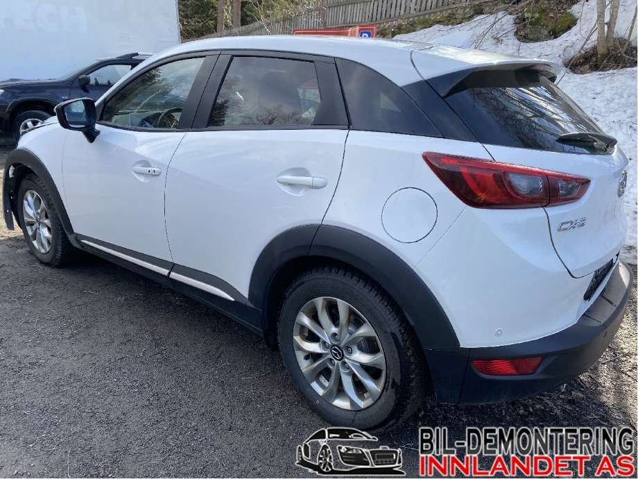 Baklykt venstre til Mazda CX-3, 2015-2022  (MAZDA|DB2S51160E)