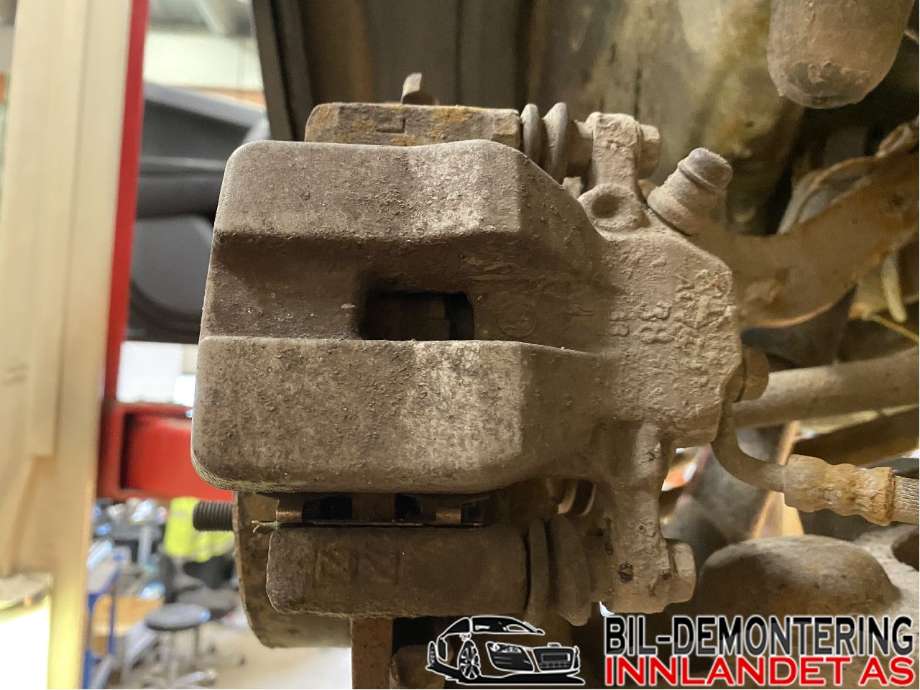 Bremsecaliper venstre bak til Toyota RAV4 2009-2013 (Type III, Fase 2)  (TOYOTA|4785042062|4785042070|)