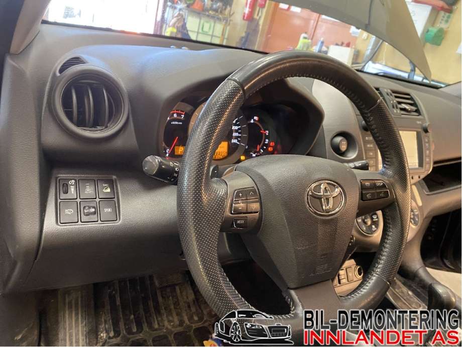 Ratt til Toyota RAV4 2009-2013 (Type III, Fase 2) (TOYOTA|4510042190B0|)
