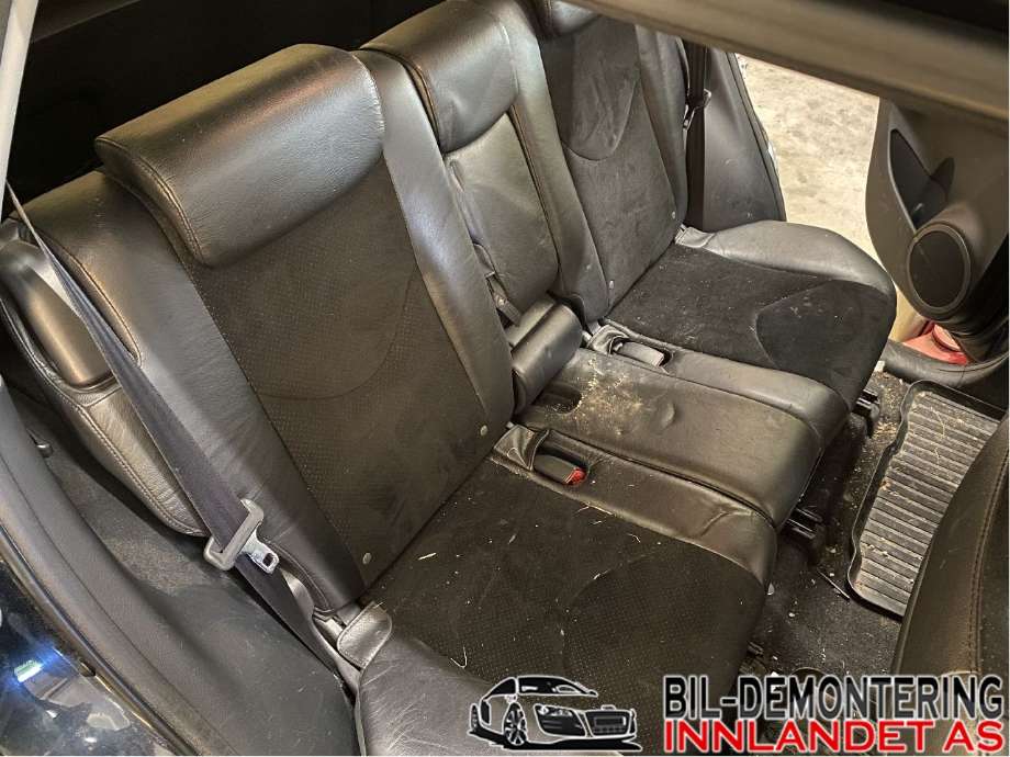 Sete bak til Toyota RAV4 2009-2013 (Type III, Fase 2)  (TOYOTA|)