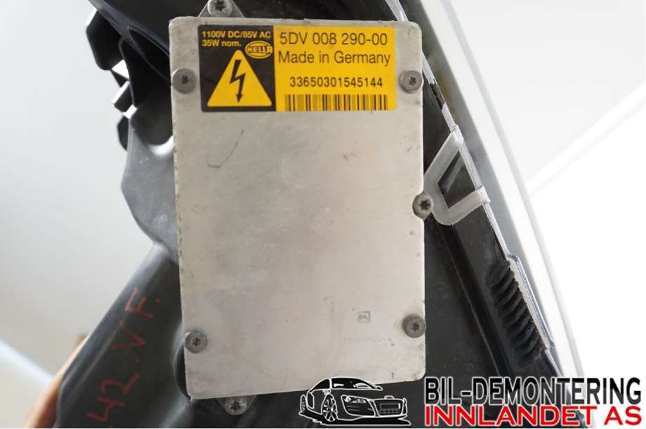 Frontlykt venstre halogen til Opel Astra H 2004-2009  (OPEL|93178639|93190388|)
