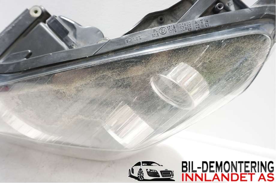 Frontlykt venstre halogen til Opel Astra H 2004-2009  (OPEL|93178639|93190388|)
