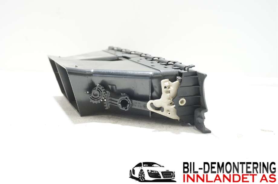 Innredning pakke til BMW 3-Serie 2005-2011 (E90/E91/E92/E93) (E90/E91/E92/E93) (BMW|64 22 9 130 463||6422 9 130 458.9)