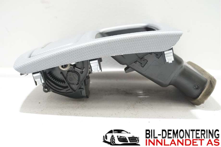 Innredning pakke til BMW 3-Serie 2005-2011 (E90/E91/E92/E93) (E90/E91/E92/E93) (BMW|51 16 6 960 672|)