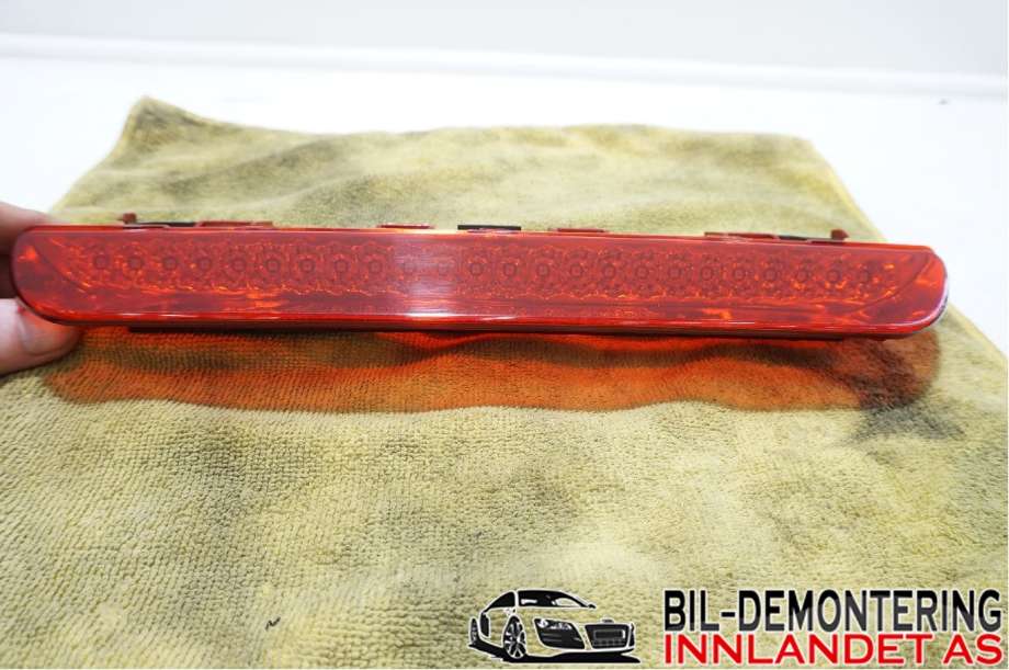 Baklykt bremselys bakrute til Kia Sportage 2010-2016 (Type III)  (Kia Sportage,sl,sls|92700 3W100|)