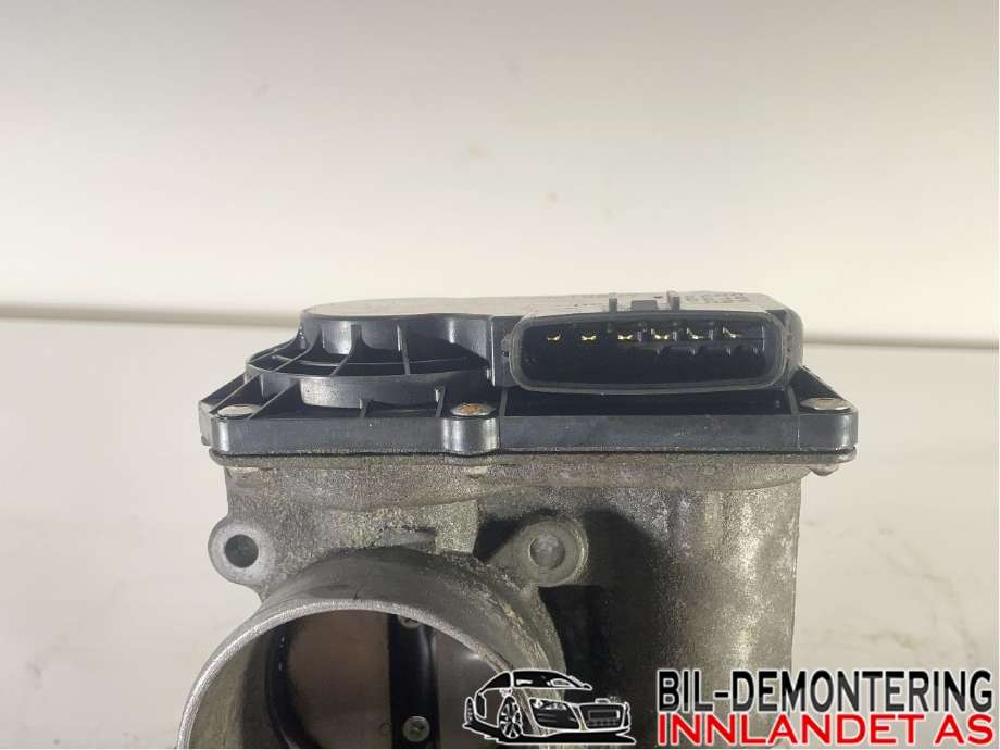 Spjeldhus til Toyota Avensis 2009-2015 (Type III, Fase 1) (TOYOTA|220300T050||22030-01080)