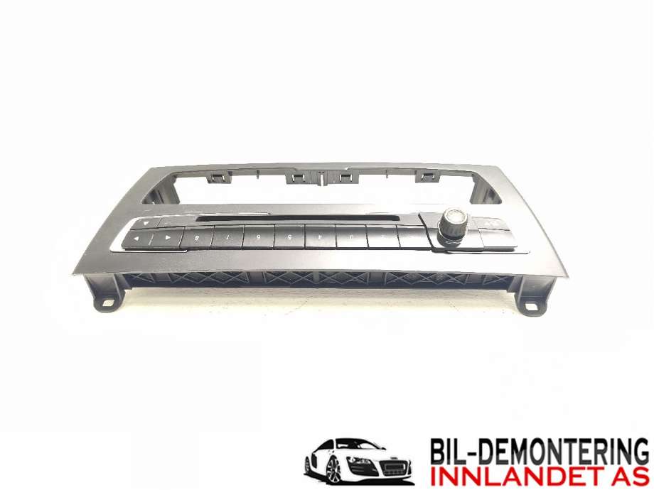 Bilstereo til BMW 1-Serie 2015-2019 (Fase 2) (F20/F21) (F20/F21) (BMW|61 31 6 832 880|)